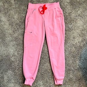 Figs scrub Zamora Jogger- Pink XS petite